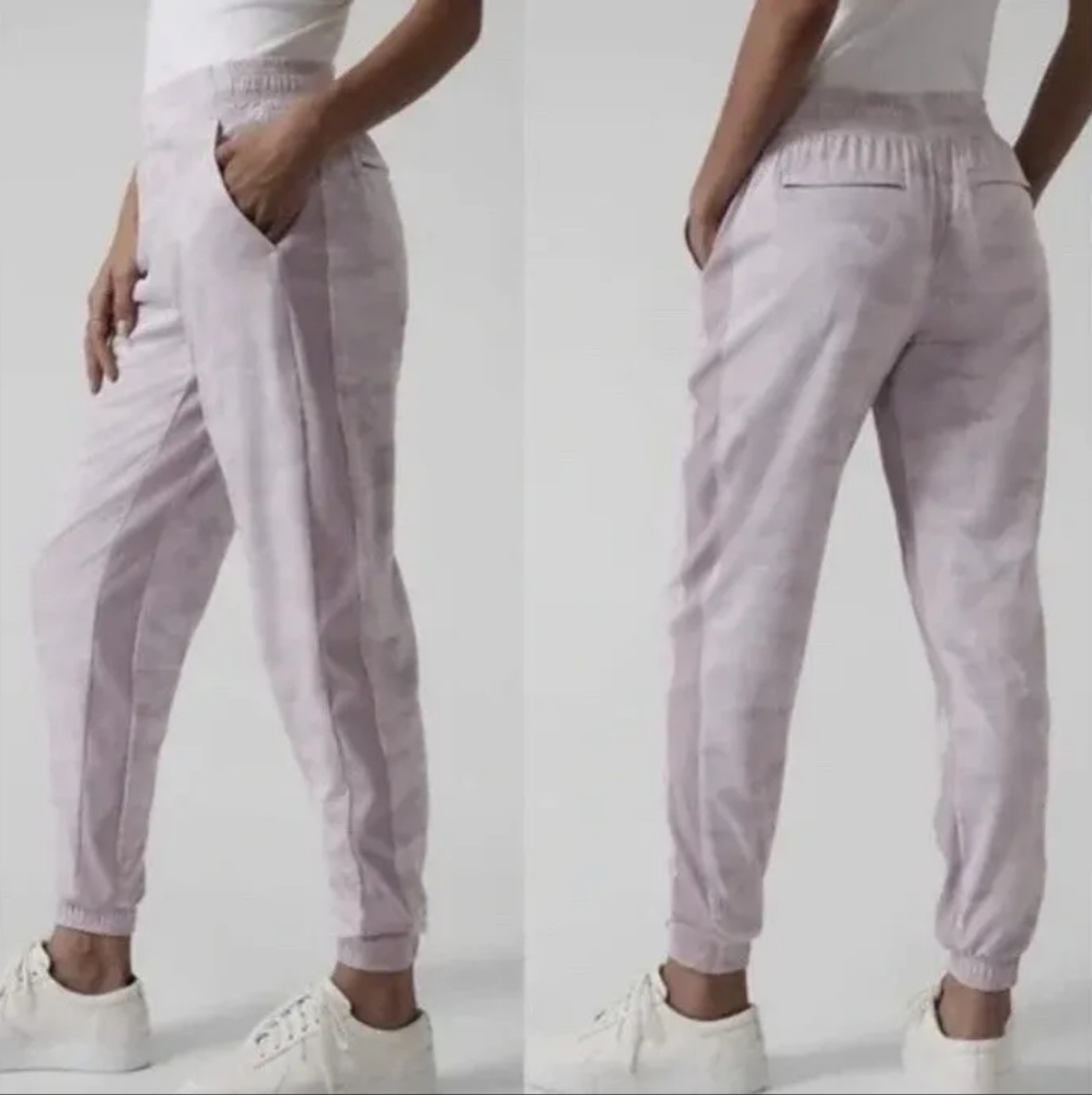 Athleta Brooklyn Lined Jogger Pale Pink Size 16